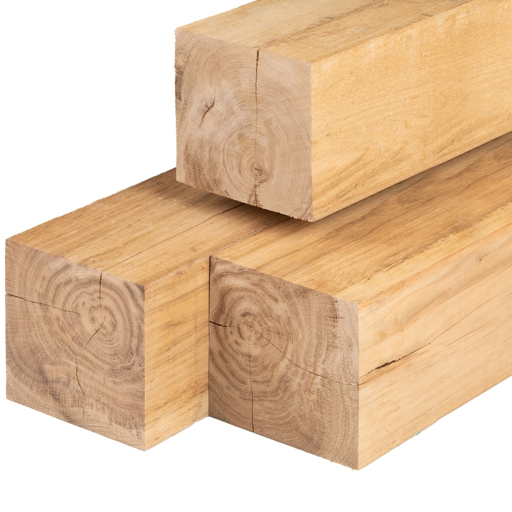 [HK001486] Eiken paal 20,0 x 20,0 ongedroogd, fijn bezaagd (250 cm)